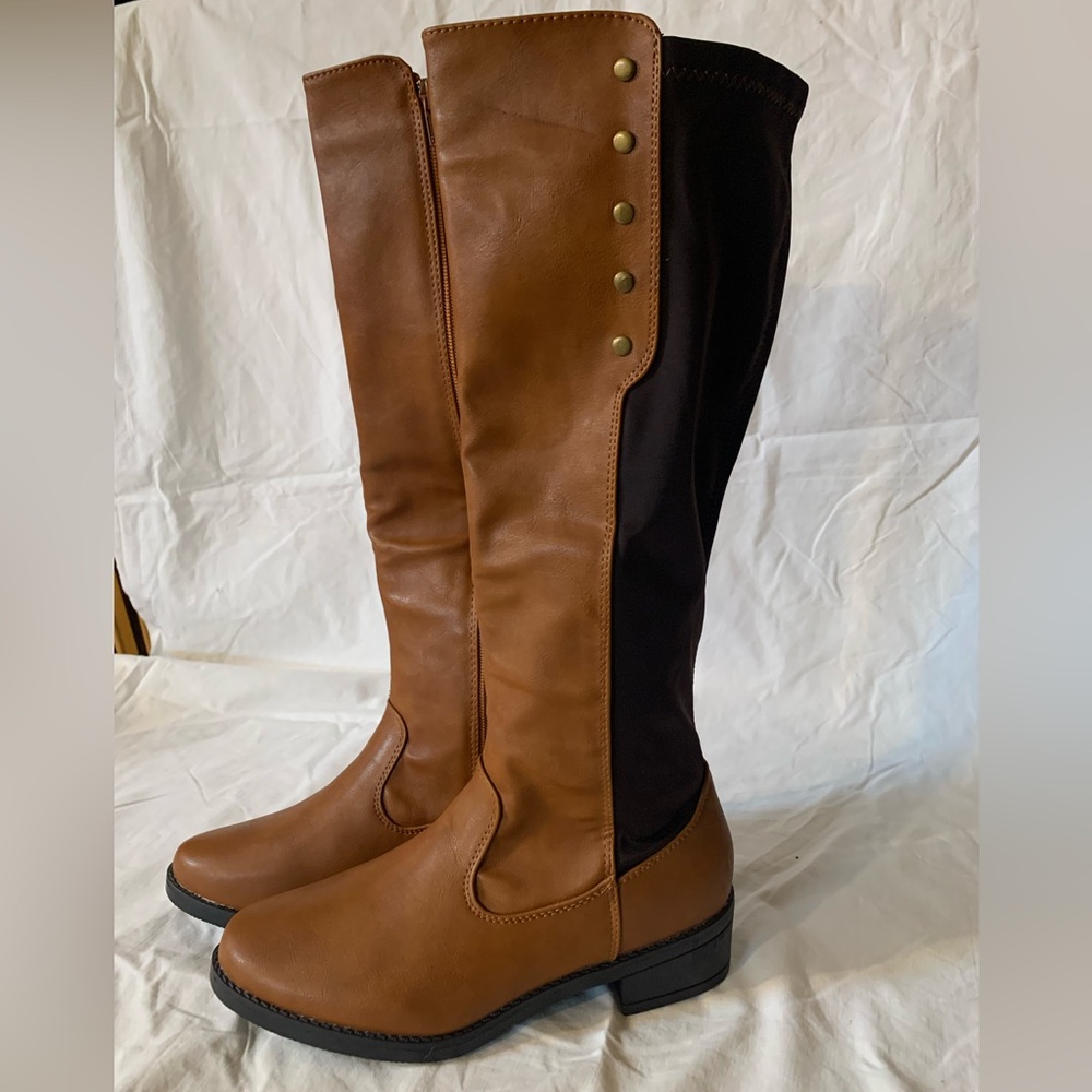 Tall Riding Boots.  *NEW* Size 7.